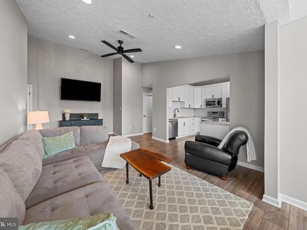 5601 AVONSHIRE PLACE, Unit M, FREDERICK, MD 21703