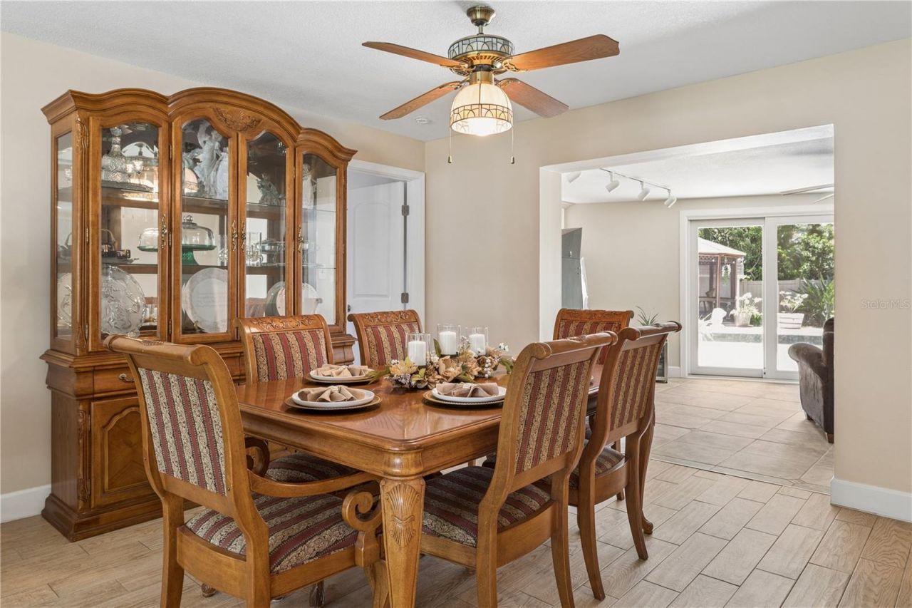 1883 Oakdale Lane N, Clearwater, FL 33764 Photo