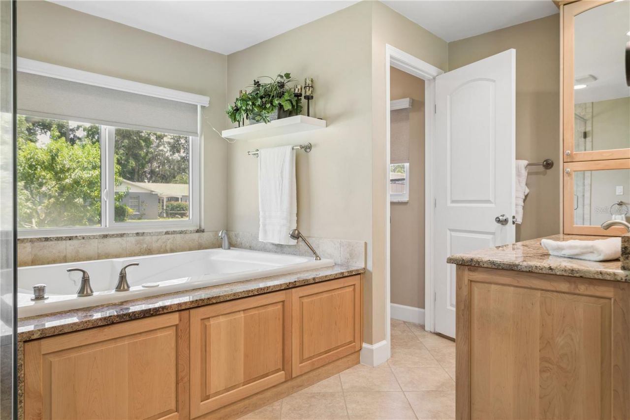 1883 Oakdale Lane N, Clearwater, FL 33764 Photo