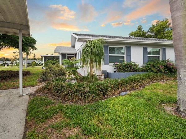 2343 GLENMORE CIRCLE , SUN CITY CENTER, FL 33573