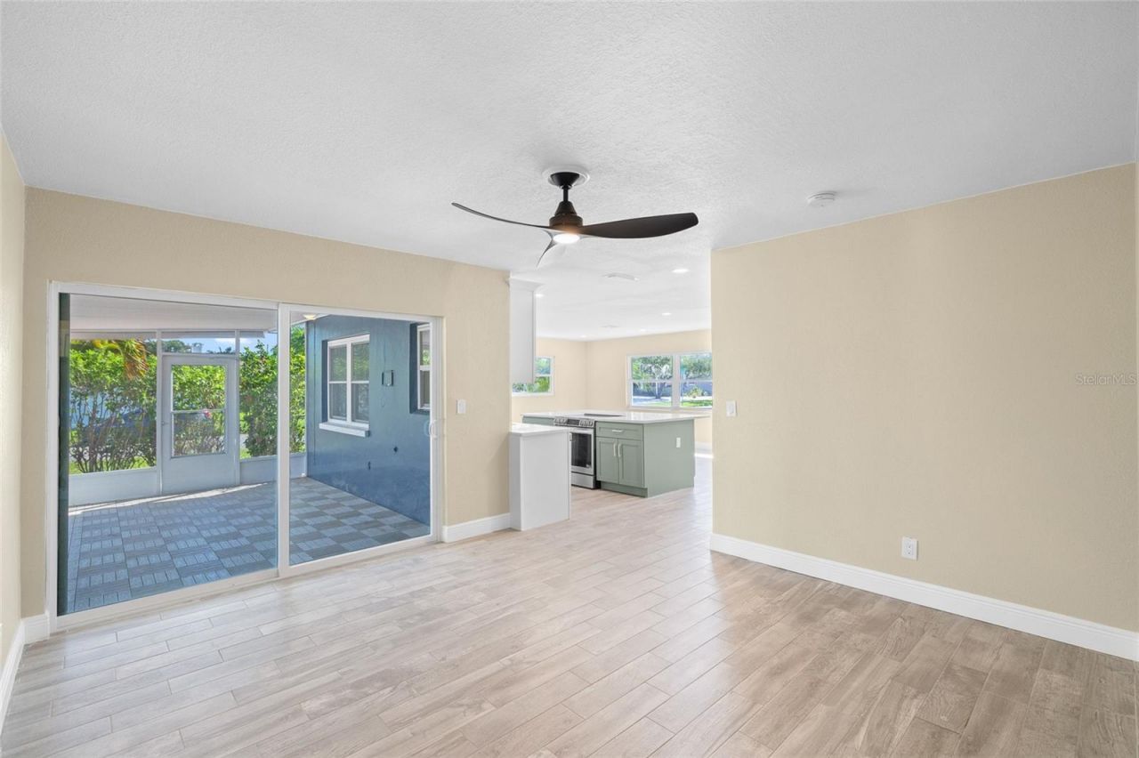 5901 Denver Street Ne, Saint Petersburg, FL 33703 Photo