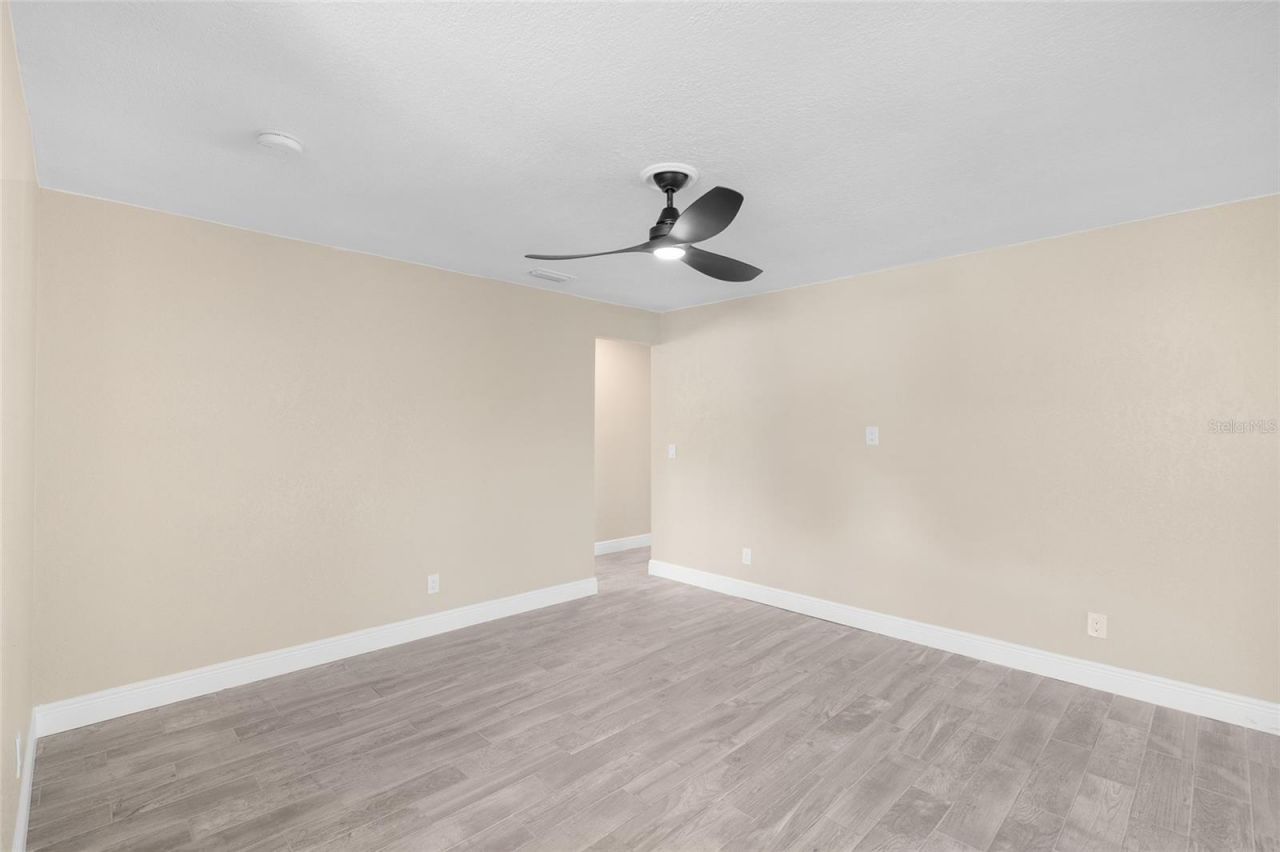 5901 Denver Street Ne, Saint Petersburg, FL 33703 Photo