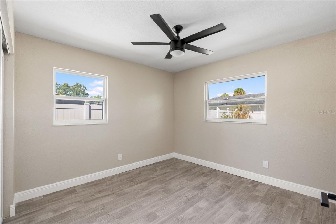 5901 Denver Street Ne, Saint Petersburg, FL 33703 Photo