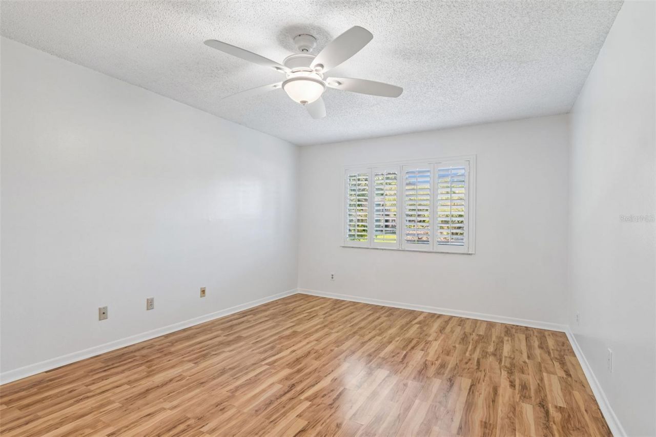 723 83rd Avenue N, Unit 104, Saint Petersburg, FL 33702 Photo