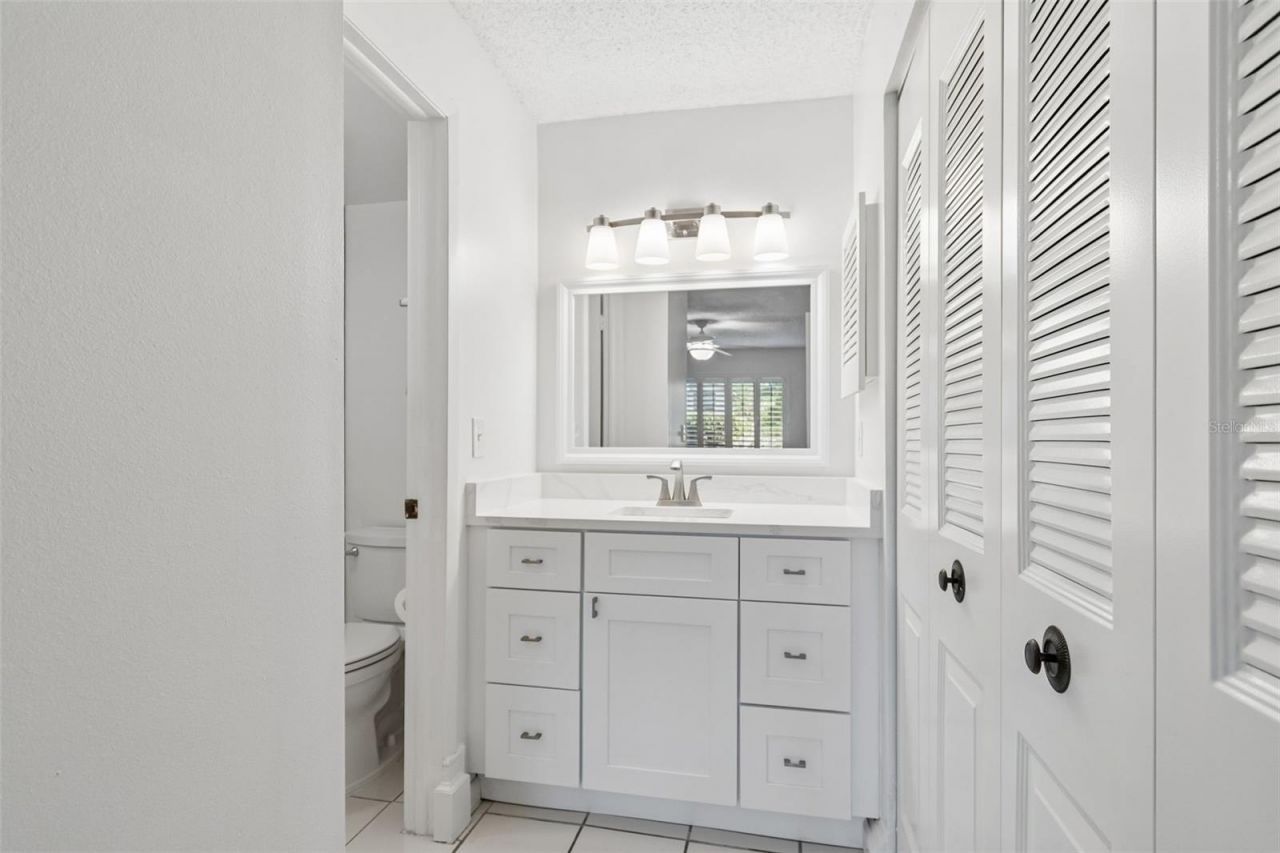 723 83rd Avenue N, Unit 104, Saint Petersburg, FL 33702 Photo