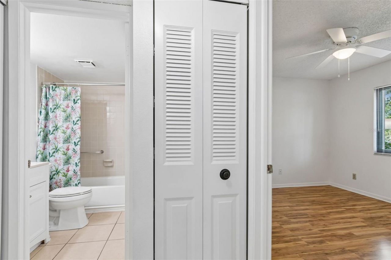723 83rd Avenue N, Unit 104, Saint Petersburg, FL 33702 Photo