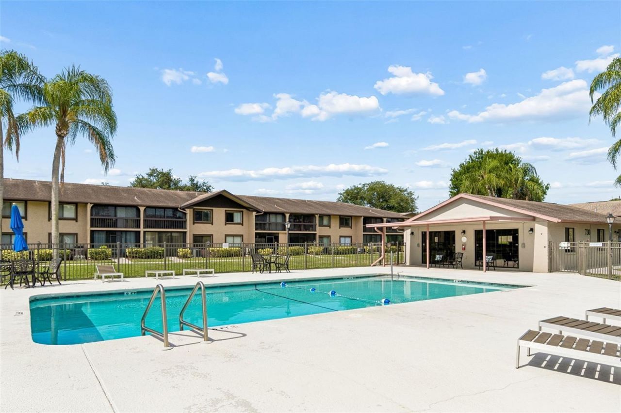 723 83rd Avenue N, Unit 104, Saint Petersburg, FL 33702 Photo