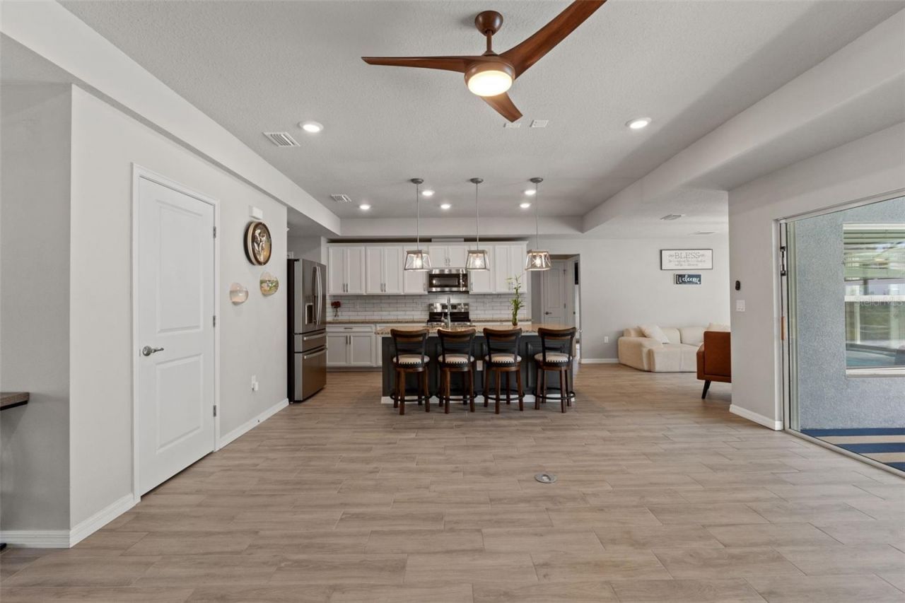 12182 Pioneer Avenue, Weeki Wachee, FL 34614 Photo