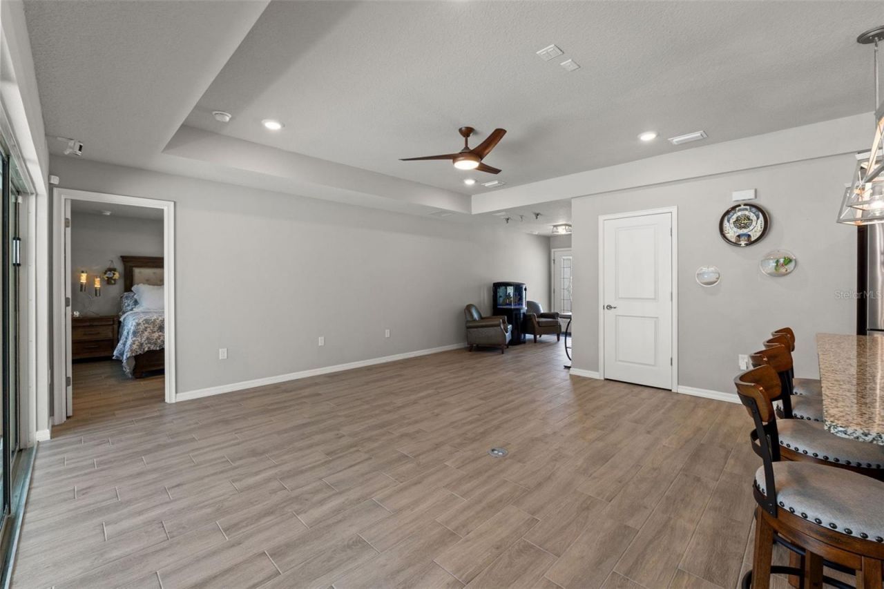 12182 Pioneer Avenue, Weeki Wachee, FL 34614 Photo