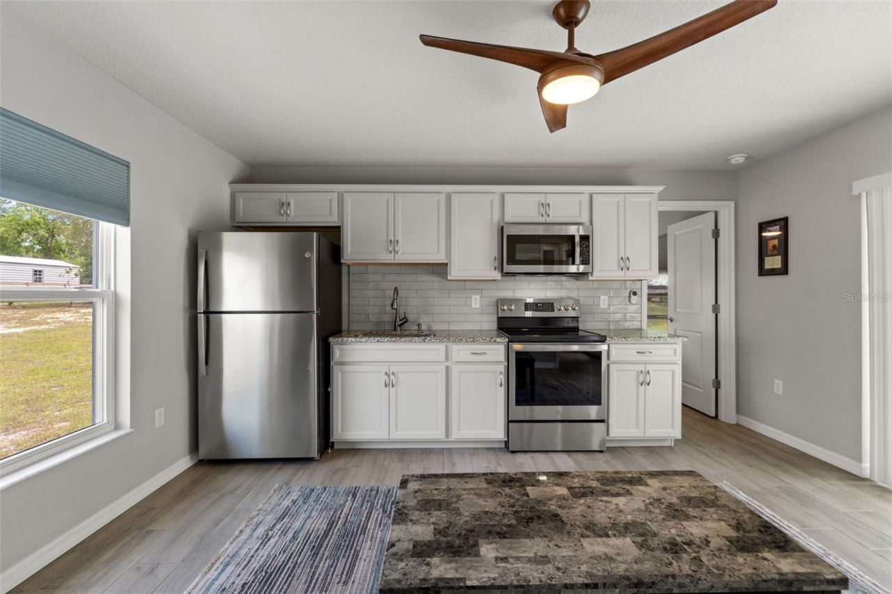 12182 Pioneer Avenue, Weeki Wachee, FL 34614 Photo
