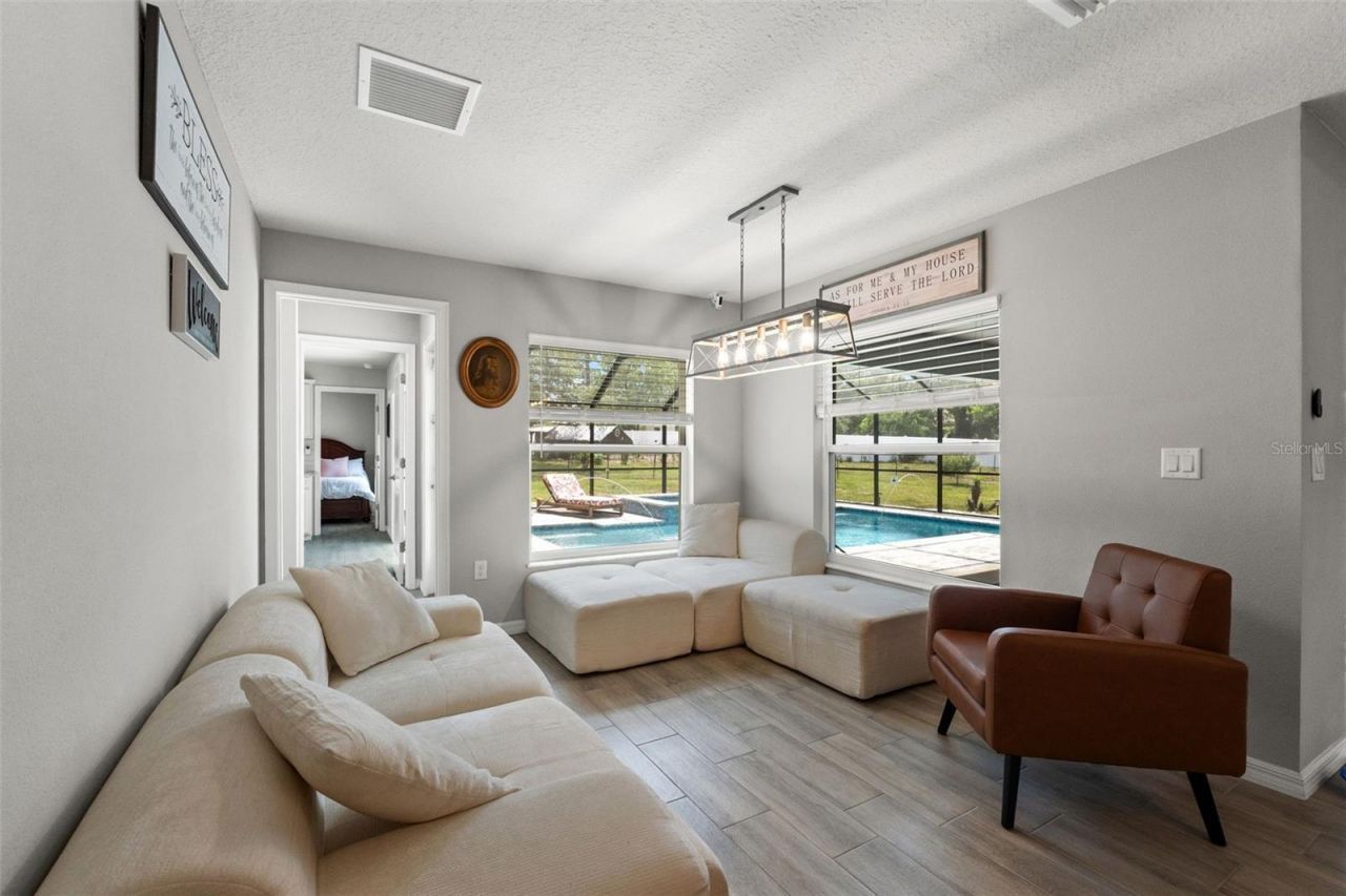 12182 Pioneer Avenue, Weeki Wachee, FL 34614 Photo