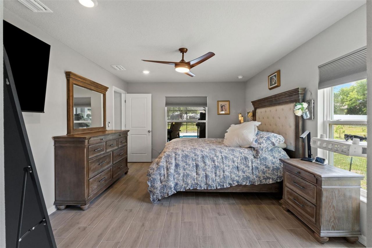 12182 Pioneer Avenue, Weeki Wachee, FL 34614 Photo