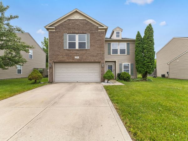 759 Harvest Meadow Way, Whiteland, IN 46184