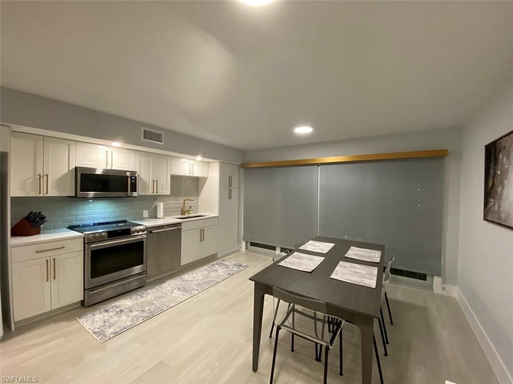 1222 Gordon Dr, Unit 18, Naples, FL 34102 Photo