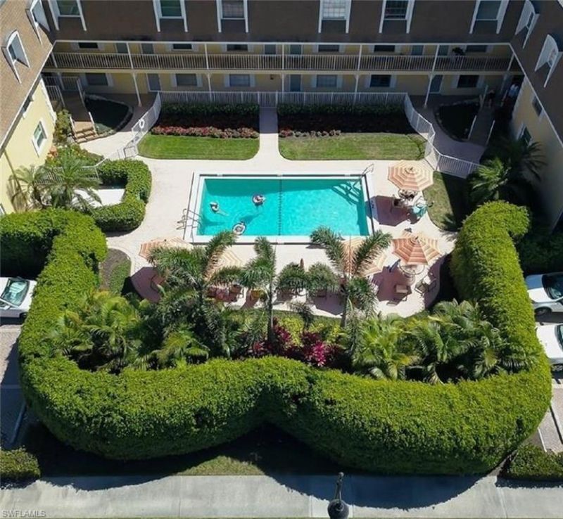 1222 Gordon Dr, Unit 18, Naples, FL 34102 Photo