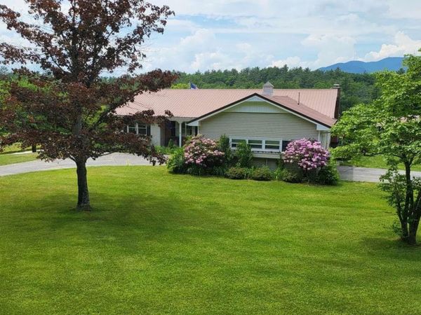 86 Hewitt Road, Claremont, NH 03743