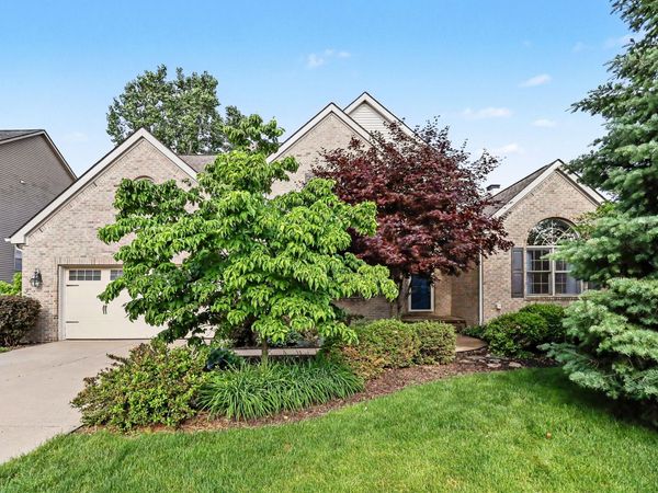 1044 Bicentennial Parkway, Ann Arbor, MI 48108