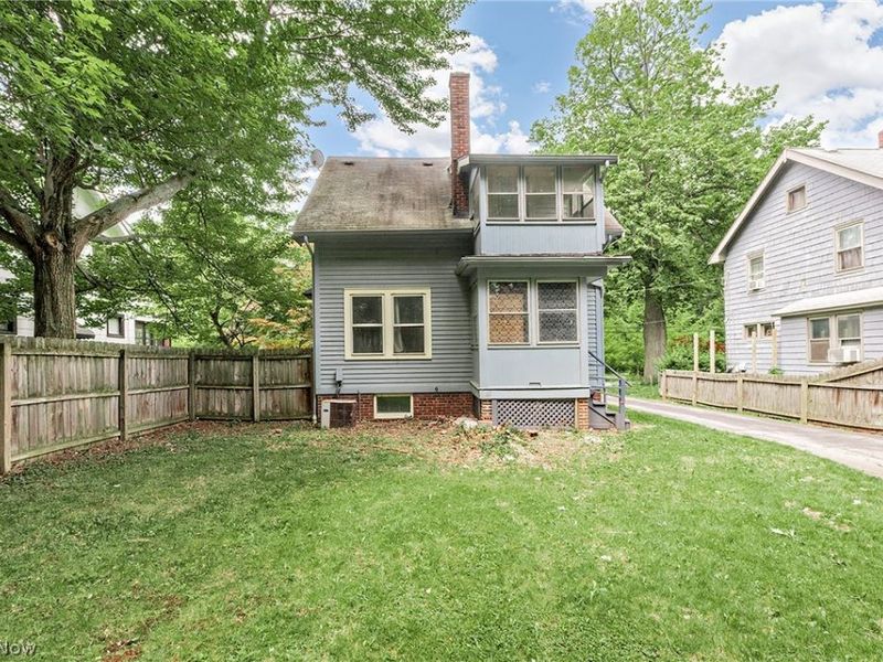779 Woodview Road, Cleveland Heights, OH 44121 Photo 5