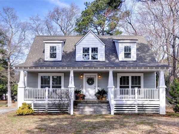 2205 Seaford Road, Seaford, VA 23696
