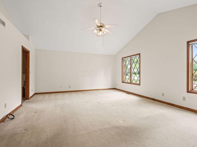 7630 Essington Circle , Dayton, OH 45459 Photo 22