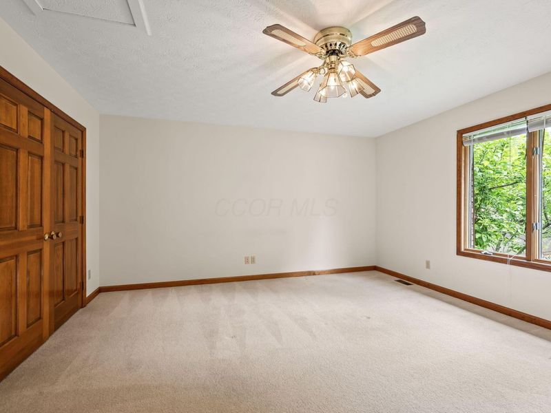 7630 Essington Circle , Dayton, OH 45459 Photo 31