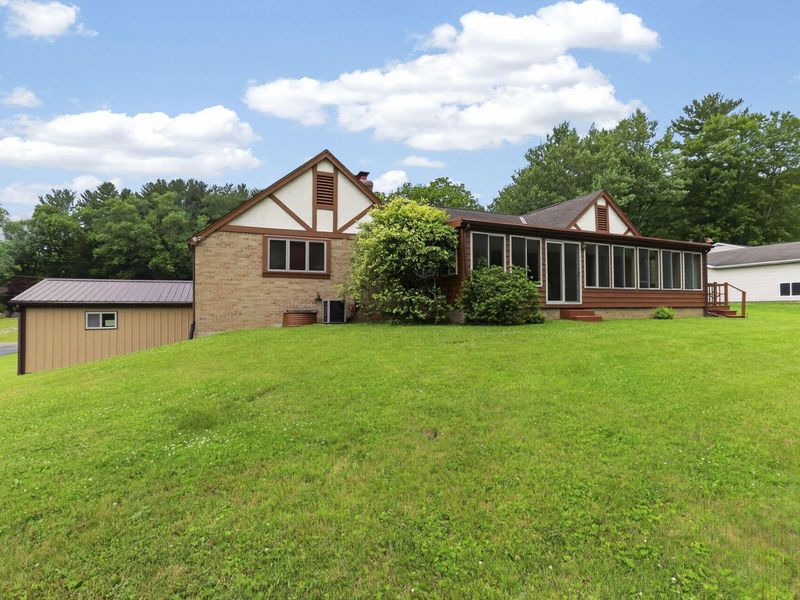 100 Burch Drive NE, Newark, OH 43055 Photo 3