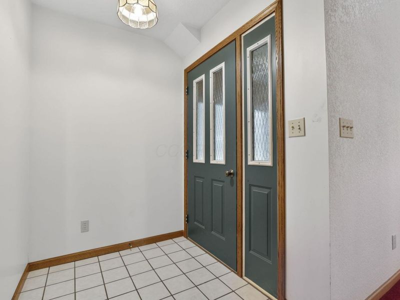 100 Burch Drive NE, Newark, OH 43055 Photo 7