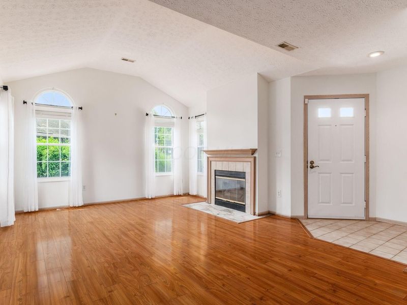 790 Windward Lane , Unit 26, Gahanna, OH 43230 Photo 8