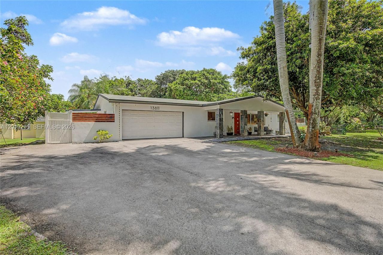 13811 SW 26th St, Davie, FL 33325 Photo