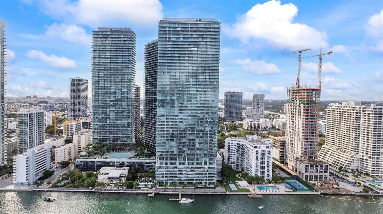3131 NE 7th Ave, Unit 4204, Miami, FL 33137 Main Photo