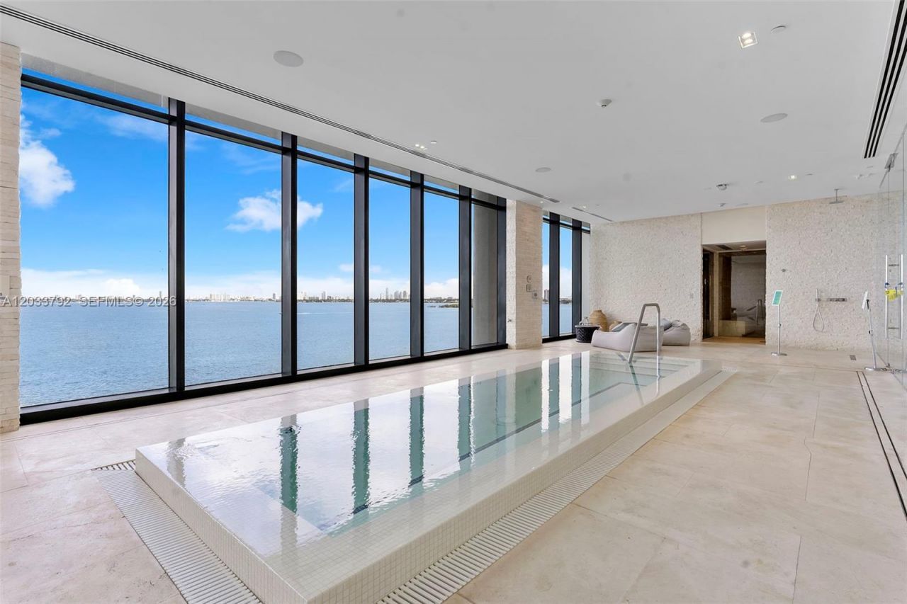 3131 NE 7th Ave, Unit 4204, Miami, FL 33137 Photo