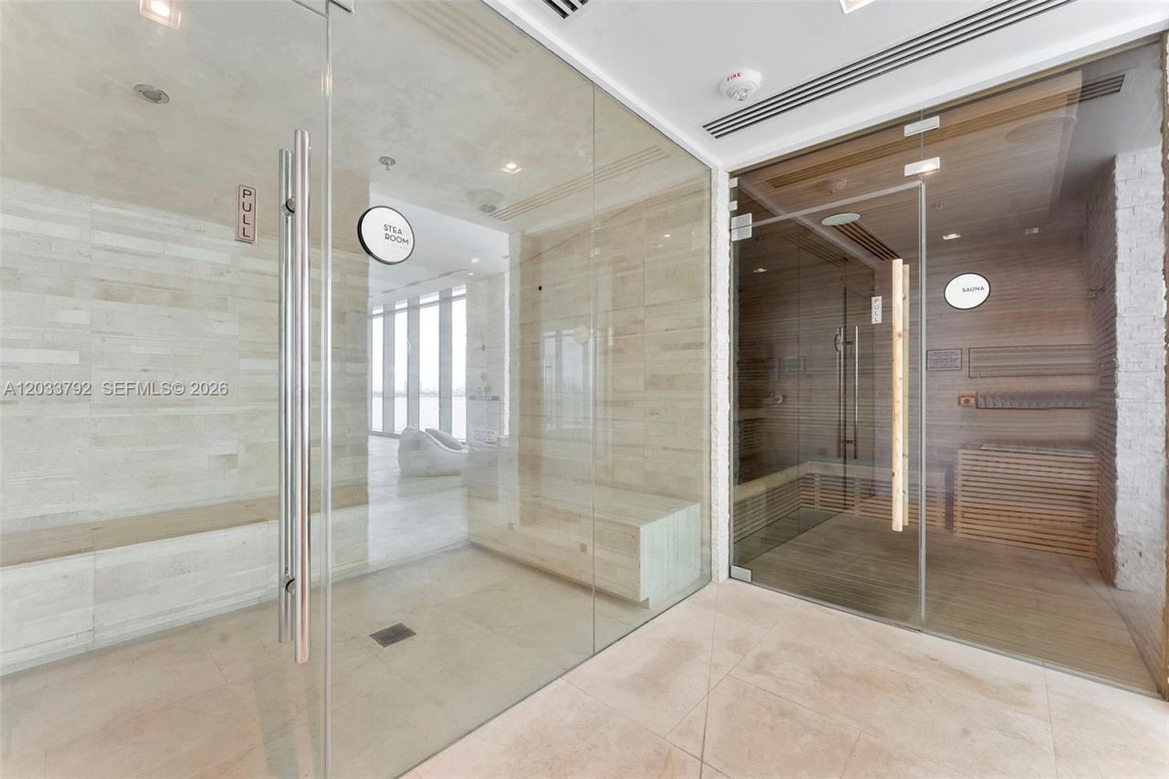 3131 NE 7th Ave, Unit 4204, Miami, FL 33137 Photo
