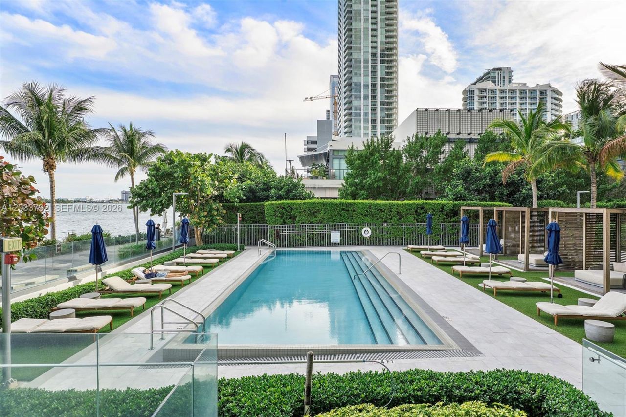 3131 NE 7th Ave, Unit 4204, Miami, FL 33137 Photo