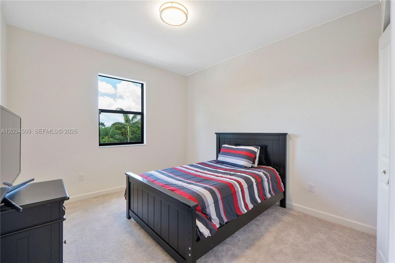 15907 SW 2nd Pl , Pembroke Pines, FL 33027 Photo