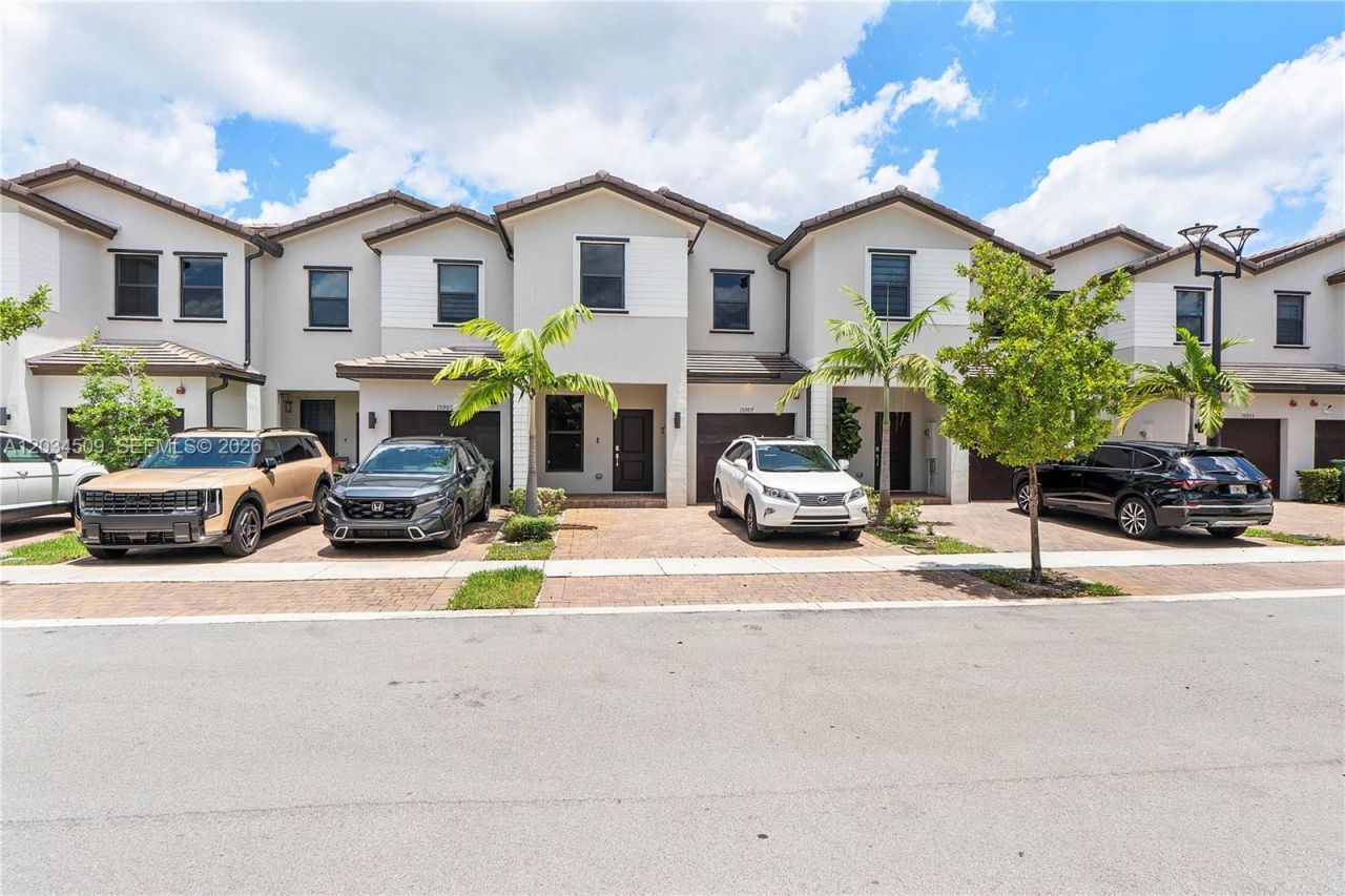 15907 SW 2nd Pl , Pembroke Pines, FL 33027 Photo