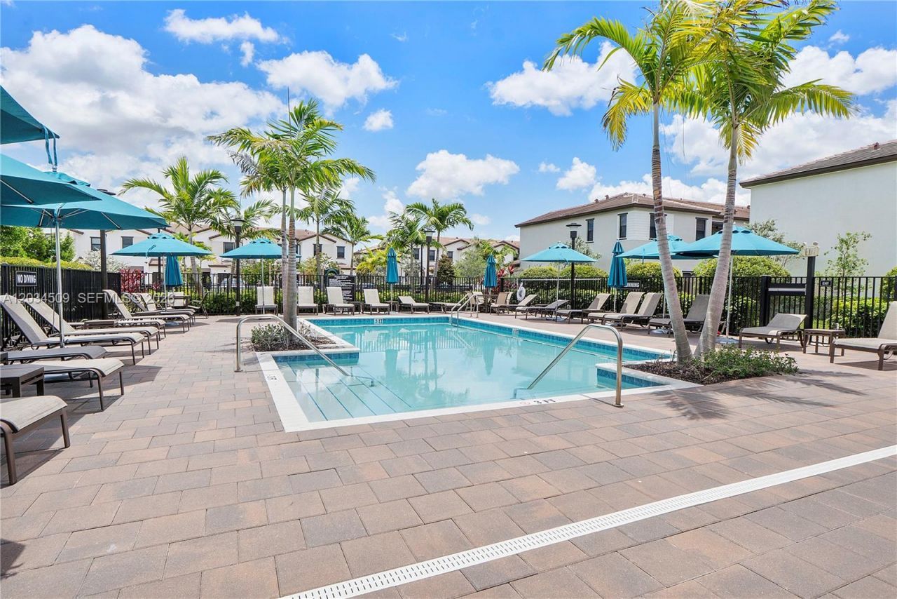 15907 SW 2nd Pl , Pembroke Pines, FL 33027 Photo