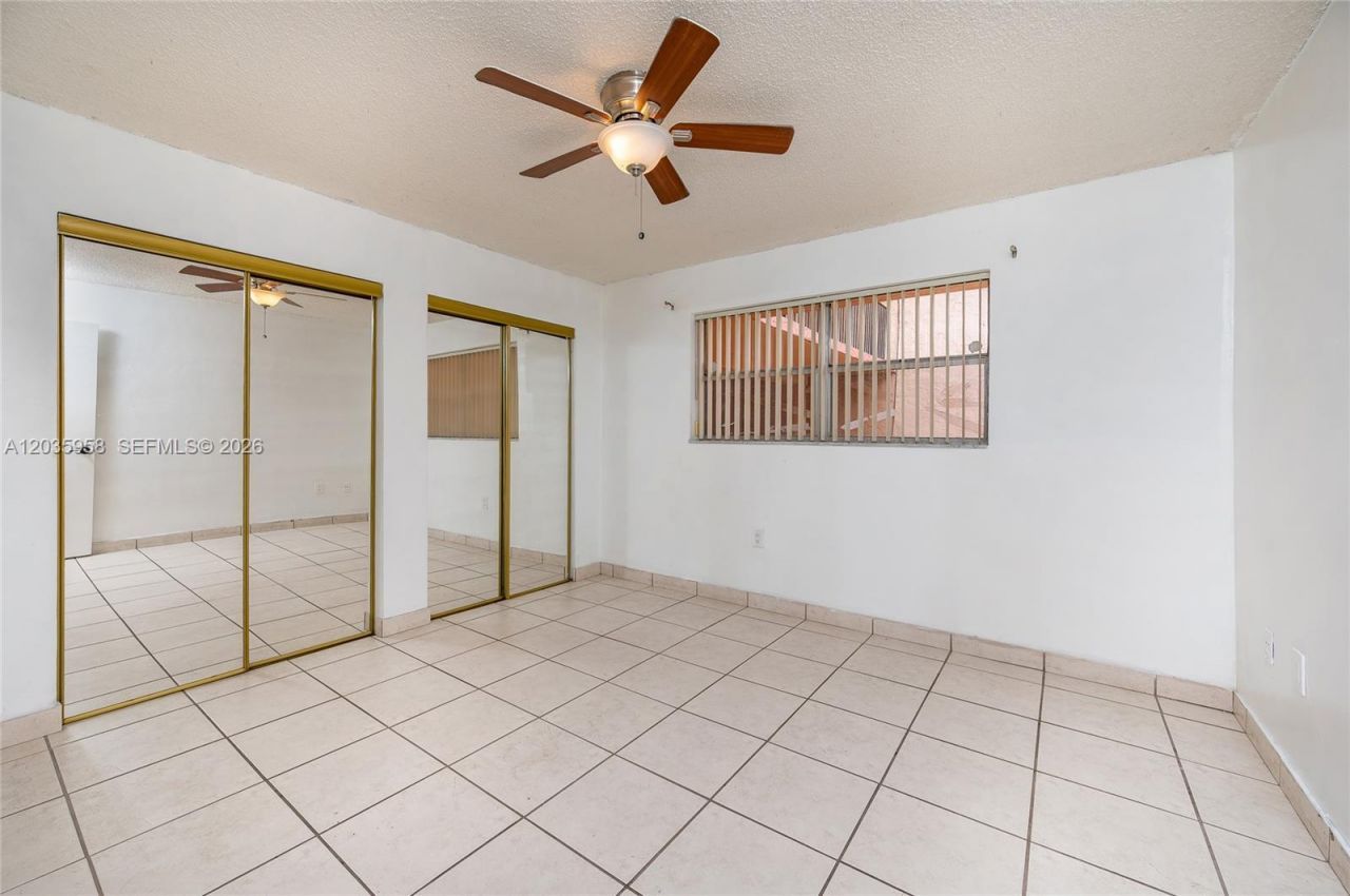 1910 W 56th St , Unit 3219, Hialeah, FL 33012 Photo