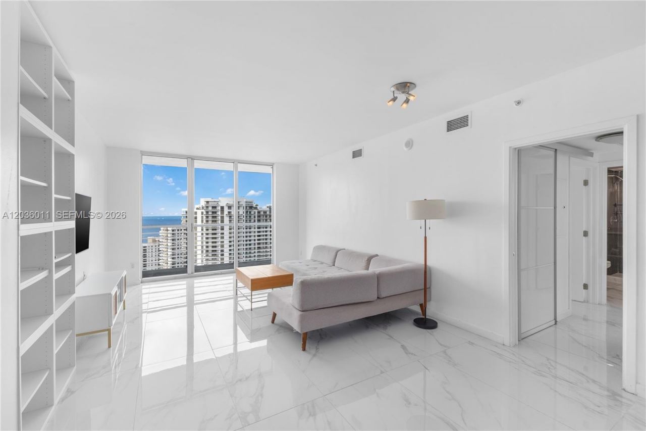 325 S Biscayne Blvd, Unit 4015, Miami, FL 33131 Photo
