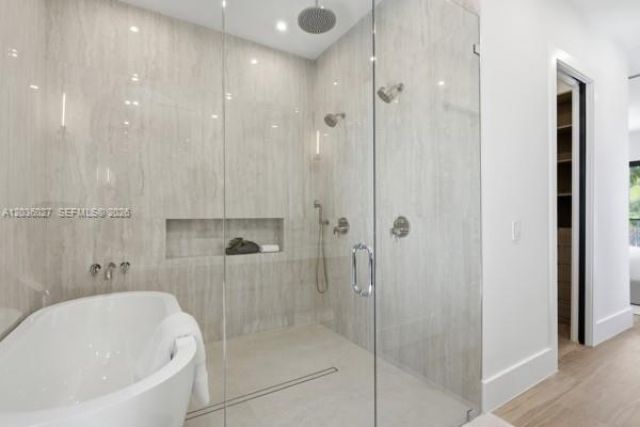 555 Catalonia Ave, Coral Gables, FL 33134 Photo