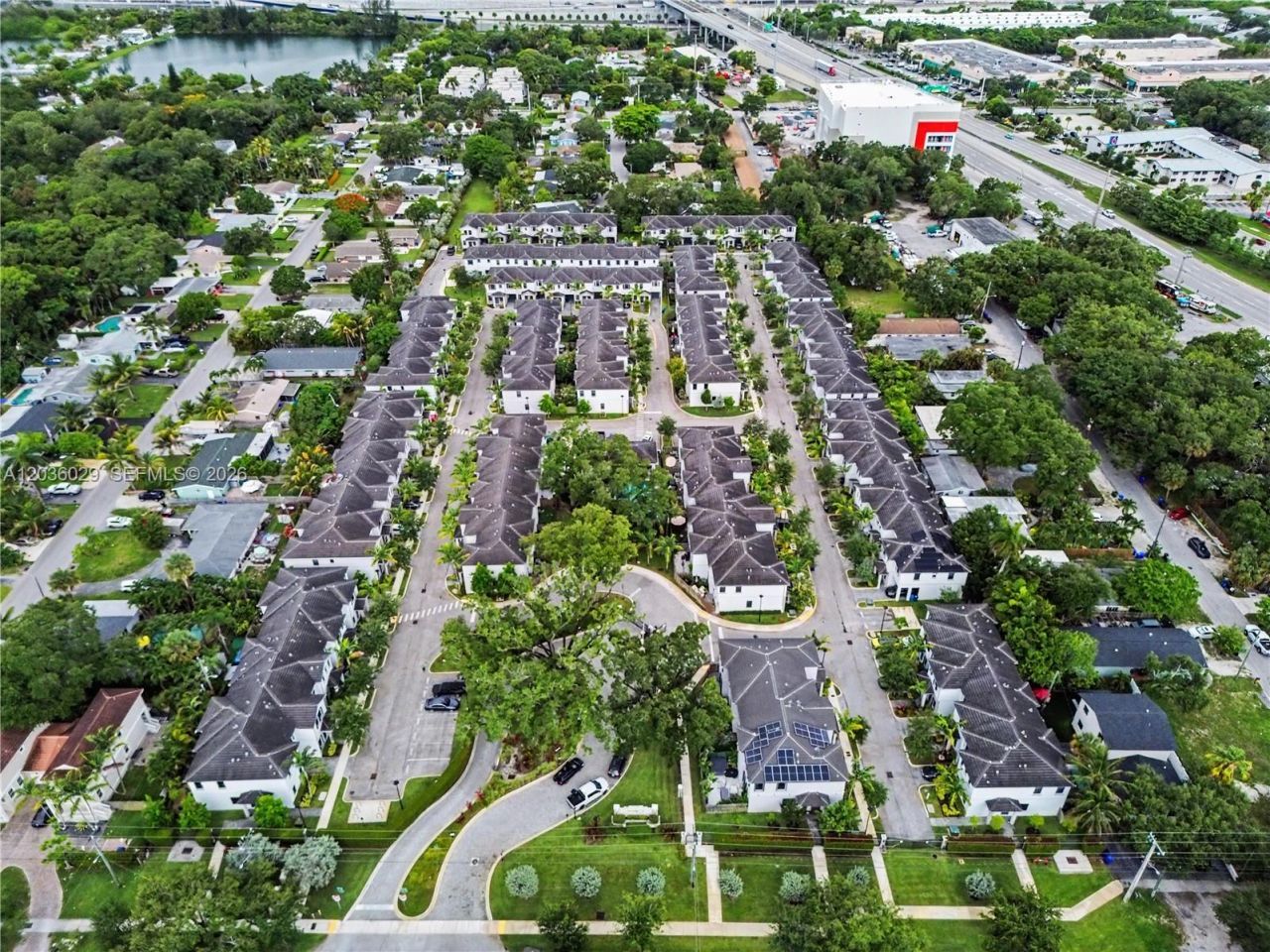 1608 SW 28th St , Fort Lauderdale, FL 33315 Photo