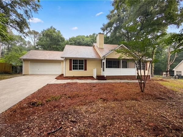 160 Regency Drive , Bethlehem, GA 30620