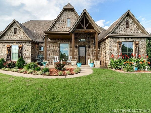 5722 E 122nd Street, Perkins, OK 74059