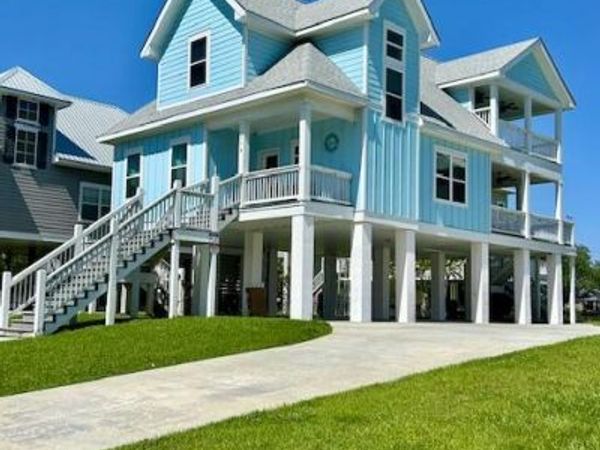 116 Acacia Avenue, Biloxi, MS 39530