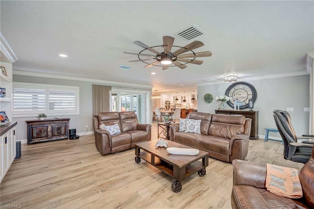 1820 SE 36th Ter, Cape Coral, FL 33904 Photo