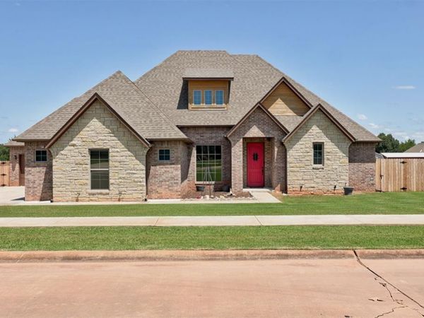 12859 Meadow Ridge Drive, Shawnee, OK 74804