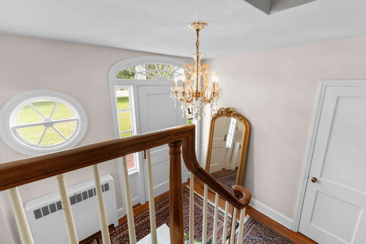 5632 Main St.  Photo 21