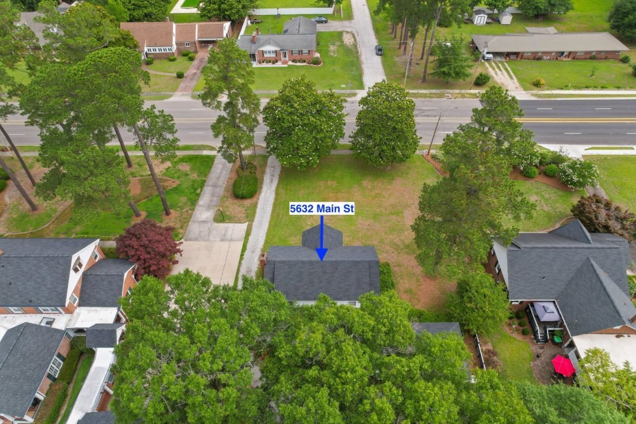 5632 Main St.  Photo 41