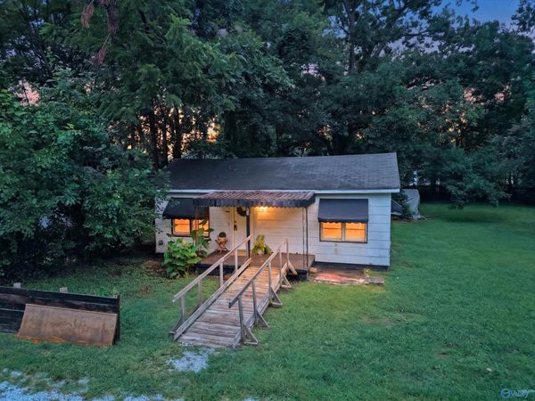 304 Treymore Avenue, Huntsville, AL 35811