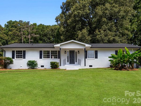 5421 Maplewood Lane , Charlotte, NC 28227