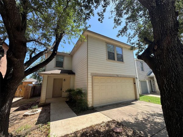 7020 Doyal DR, Austin, TX 78747